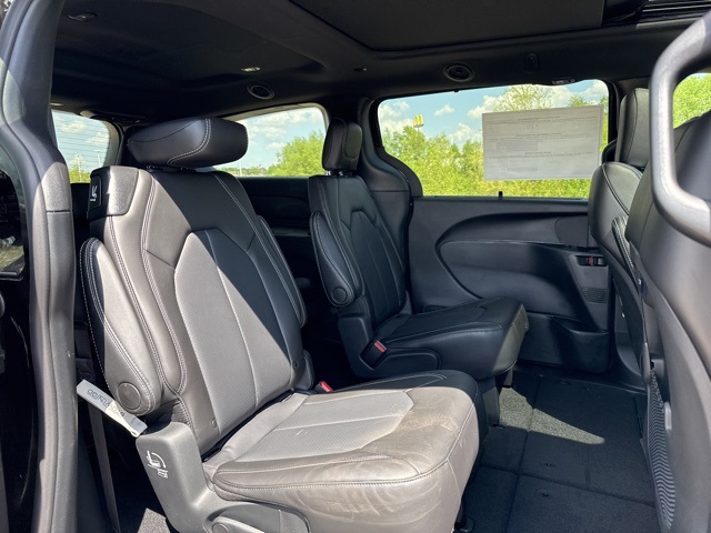 2025 Chrysler Pacifica