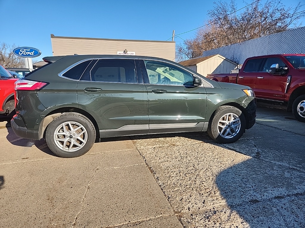2024 Ford Edge