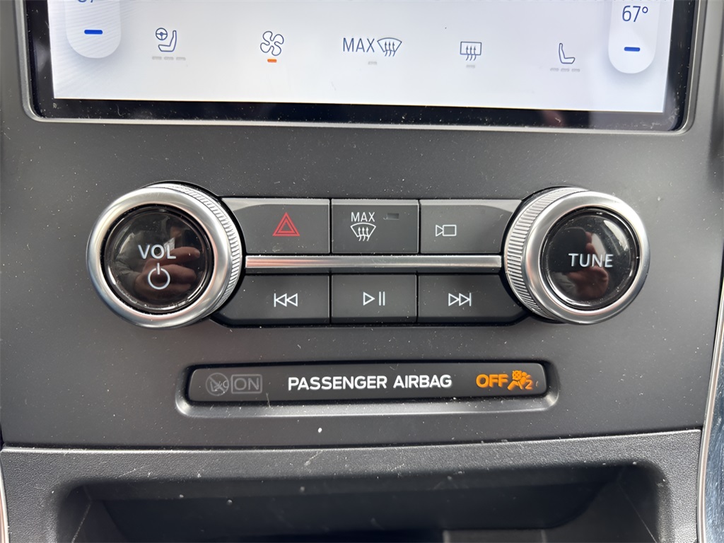 2024 Ford Edge