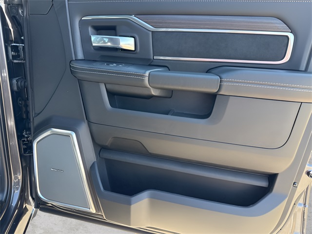 2025 Ram 3500