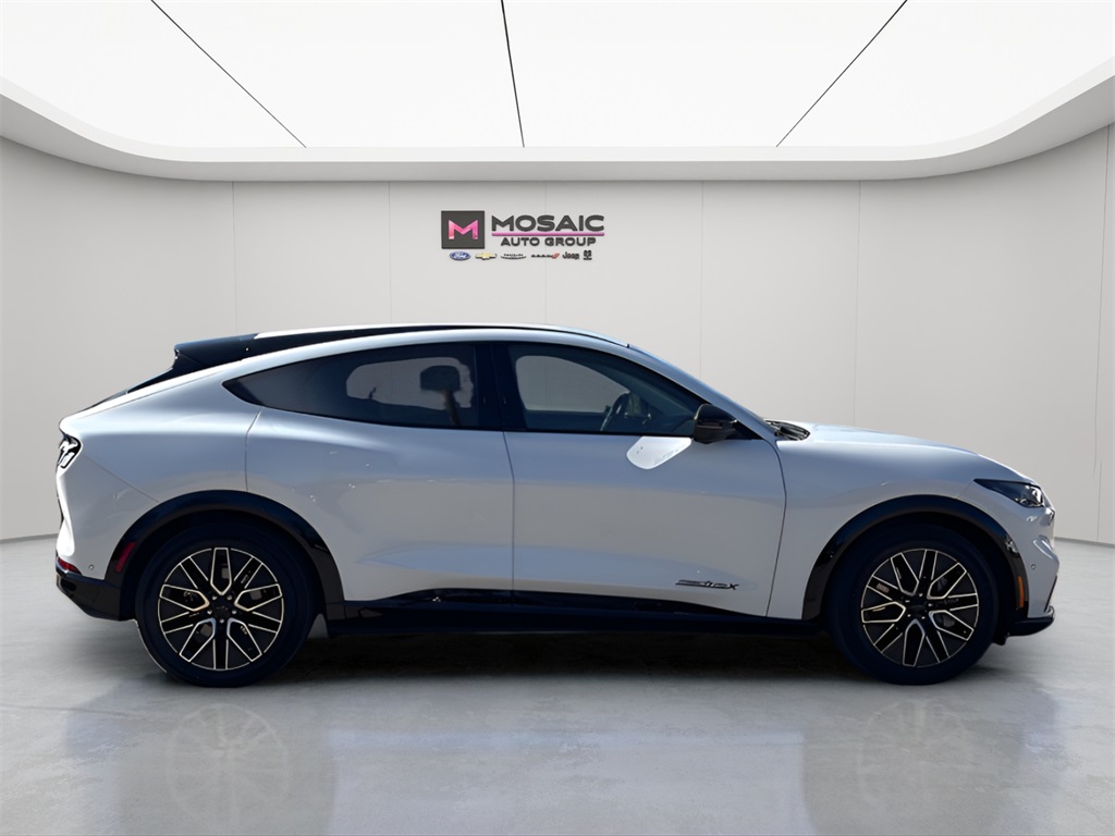 2024 Ford Mustang Mach-E