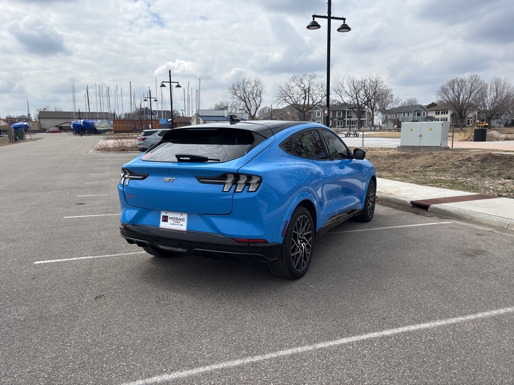 2021 Ford Mustang Mach-E