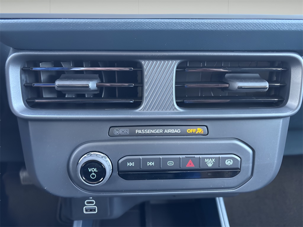 2025 Ford Maverick