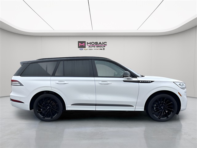 2023 Lincoln Aviator