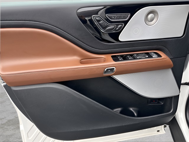 2023 Lincoln Aviator