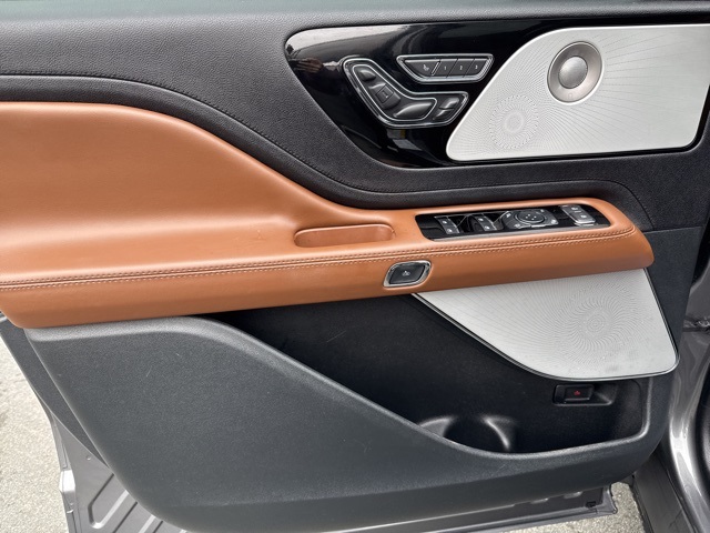 2023 Lincoln Aviator