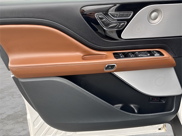 2023 Lincoln Aviator