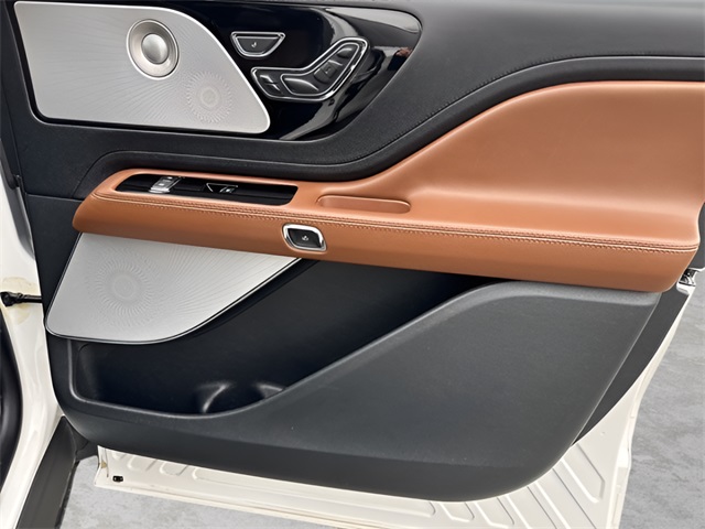 2023 Lincoln Aviator