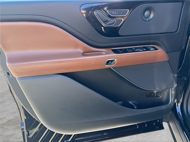 2023 Lincoln Aviator