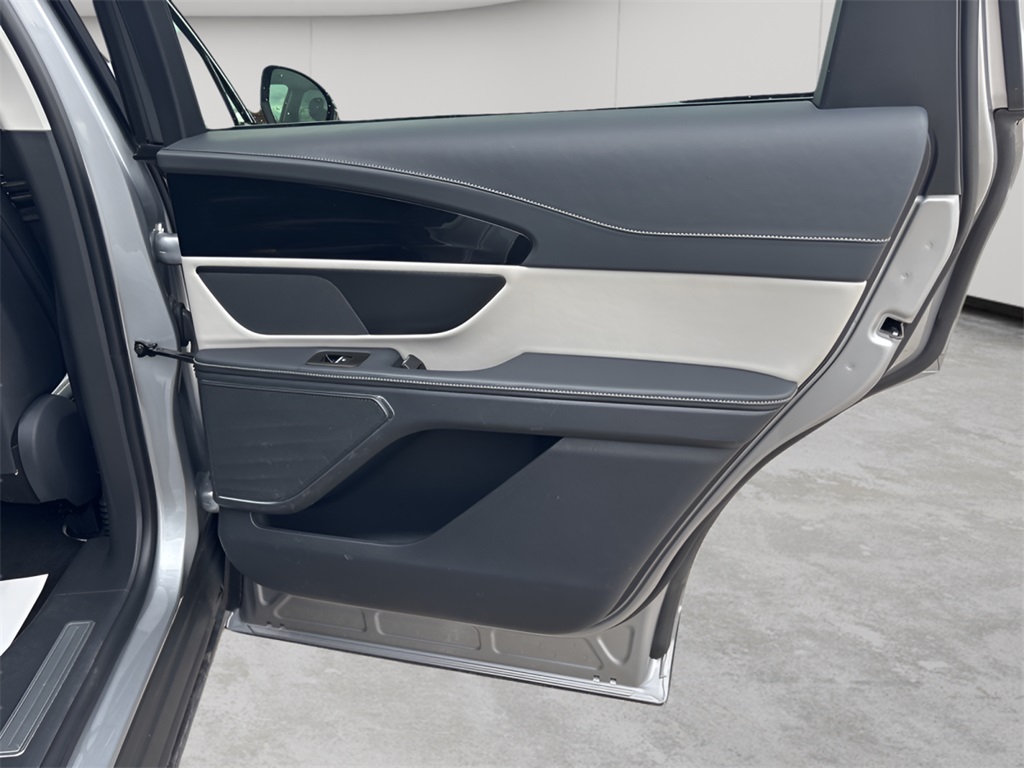 2024 Lincoln Nautilus