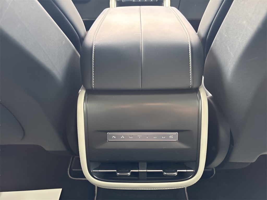 2024 Lincoln Nautilus