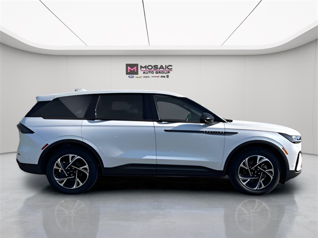 2024 Lincoln Nautilus