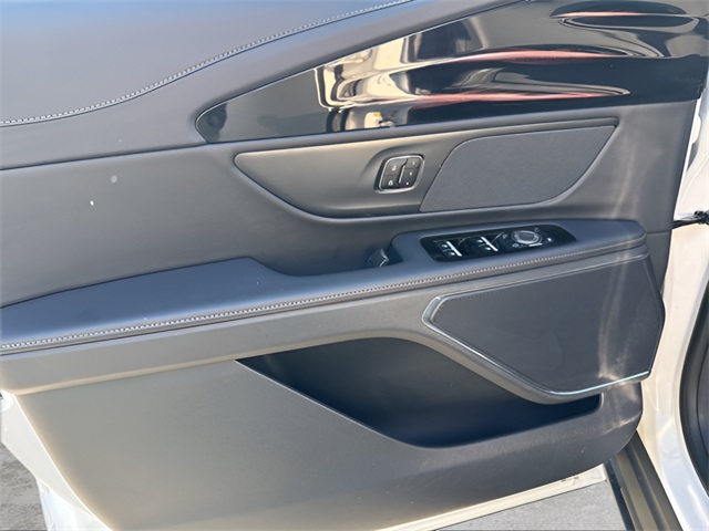 2024 Lincoln Nautilus