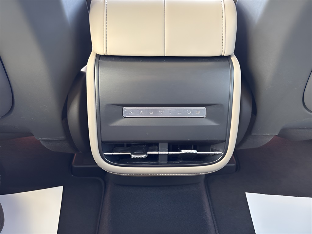 2024 Lincoln Nautilus