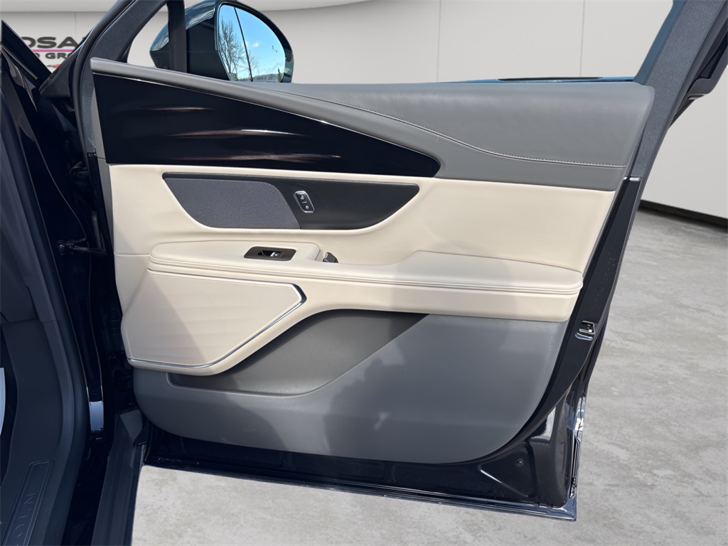 2024 Lincoln Nautilus