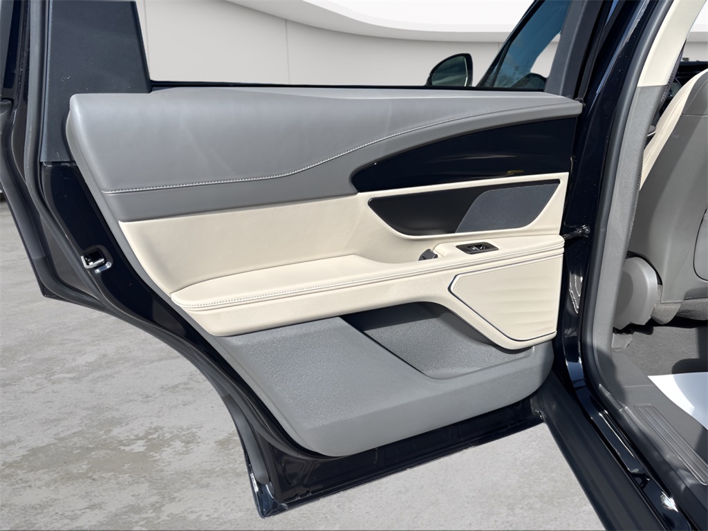 2024 Lincoln Nautilus