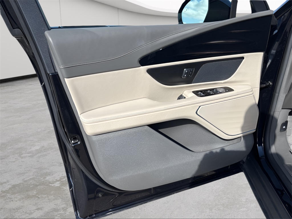2024 Lincoln Nautilus