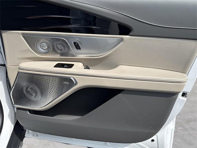 2024 Lincoln Nautilus