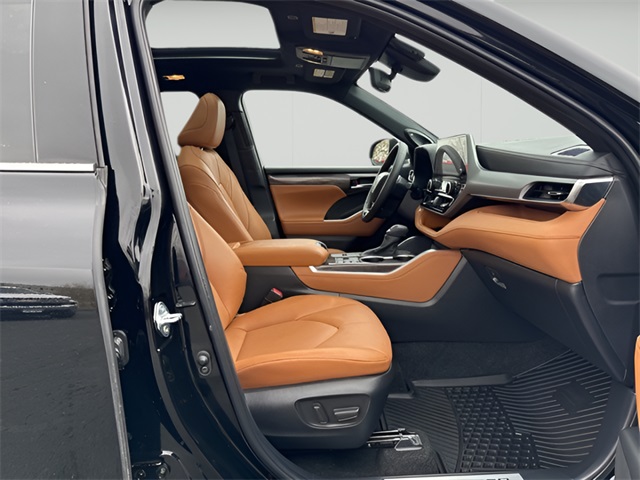 2024 Toyota Highlander Hybrid