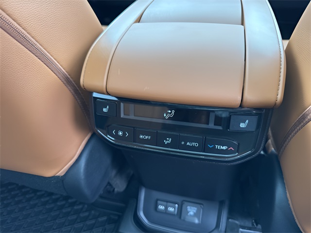 2024 Toyota Highlander Hybrid