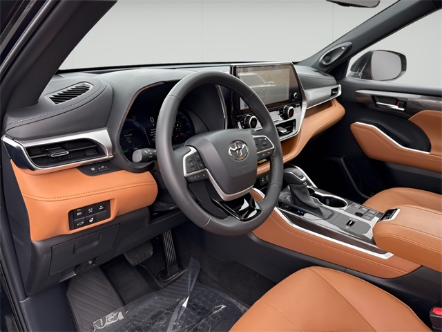 2024 Toyota Highlander Hybrid