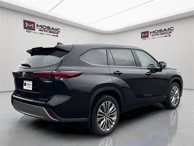 2024 Toyota Highlander Hybrid