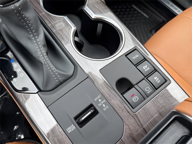 2024 Toyota Highlander Hybrid