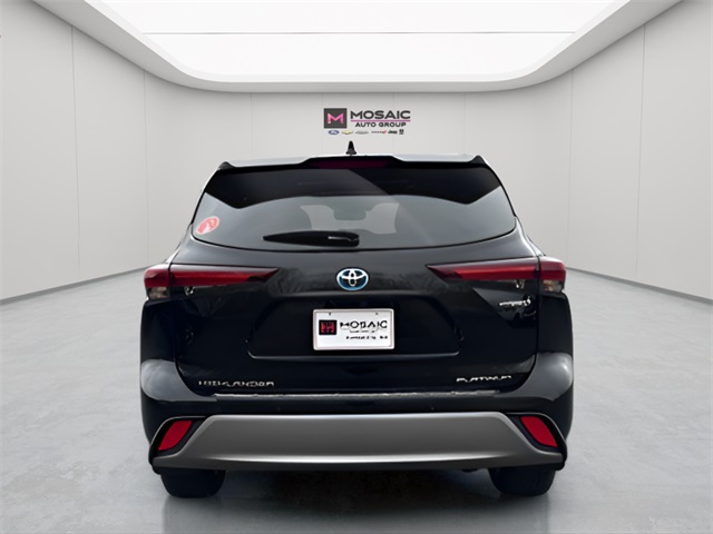 2024 Toyota Highlander Hybrid