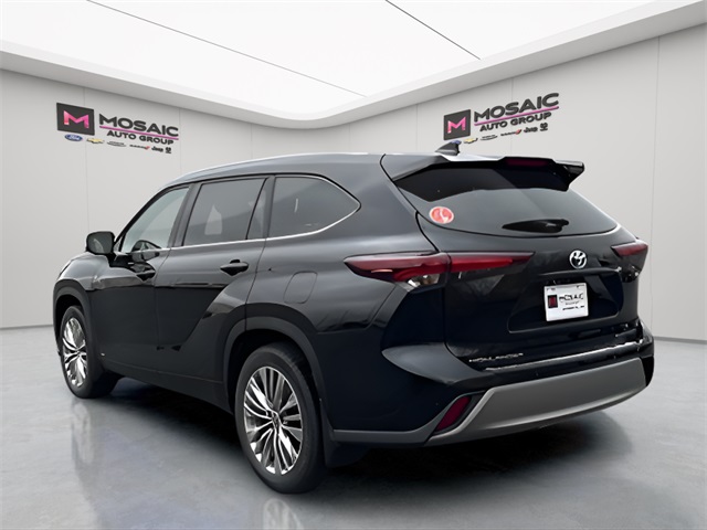 2024 Toyota Highlander Hybrid