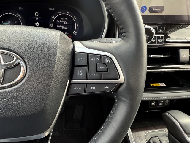 2024 Toyota Highlander Hybrid