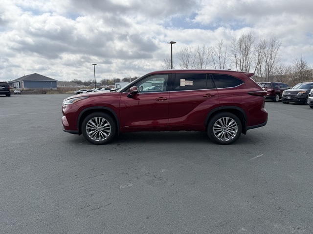 2024 Toyota Highlander Hybrid