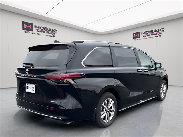 2025 Toyota Sienna