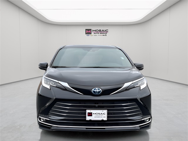 2025 Toyota Sienna