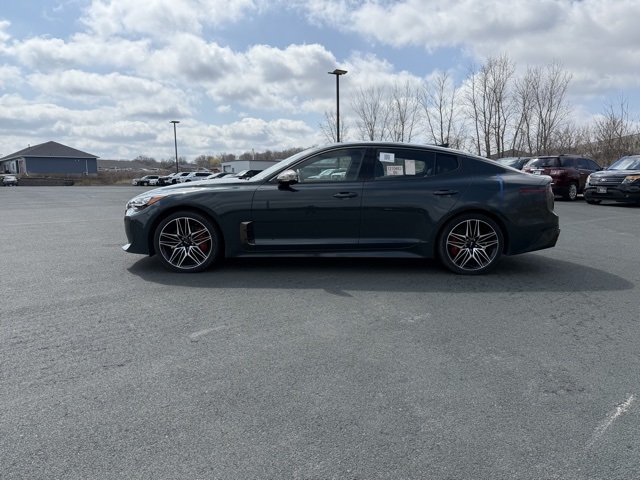 2022 Kia Stinger