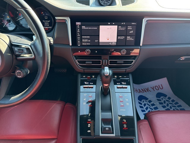 2022 Porsche Macan