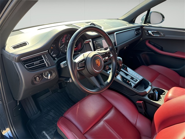 2022 Porsche Macan