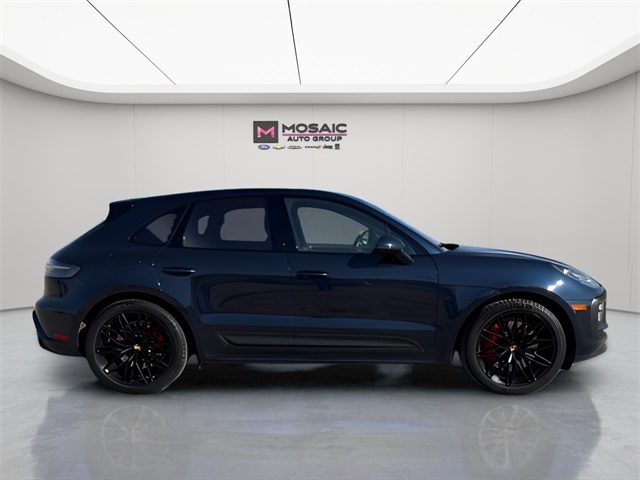 2022 Porsche Macan