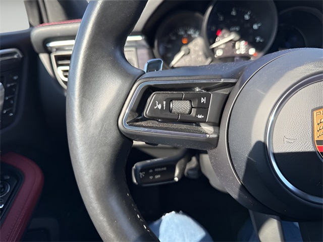 2022 Porsche Macan