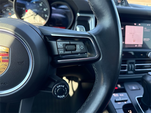 2022 Porsche Macan