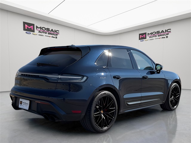 2022 Porsche Macan
