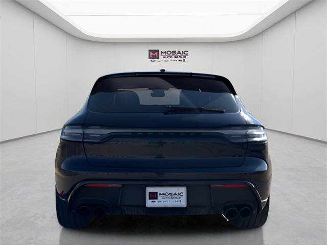 2022 Porsche Macan
