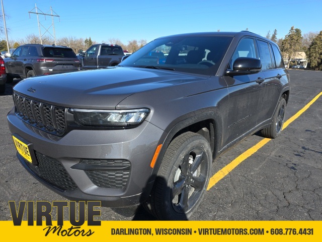New 2025 Jeep Grand Cherokee Altitude SUVs