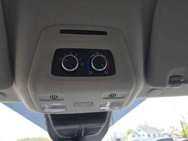 2025 Ford Transit-350