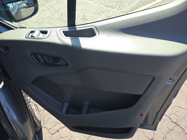 2025 Ford Transit-350