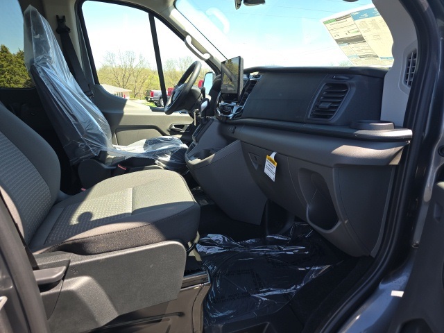 2025 Ford Transit-350