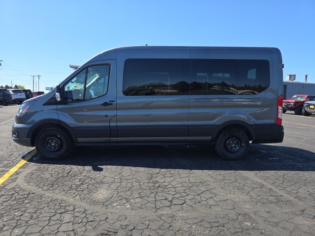 2025 Ford Transit-350