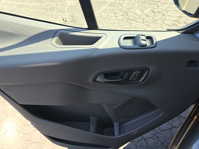 2025 Ford Transit-350