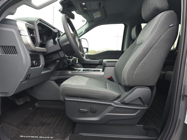 2025 Ford F-350SD