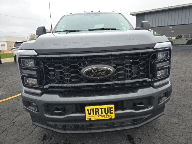 2025 Ford F-350SD