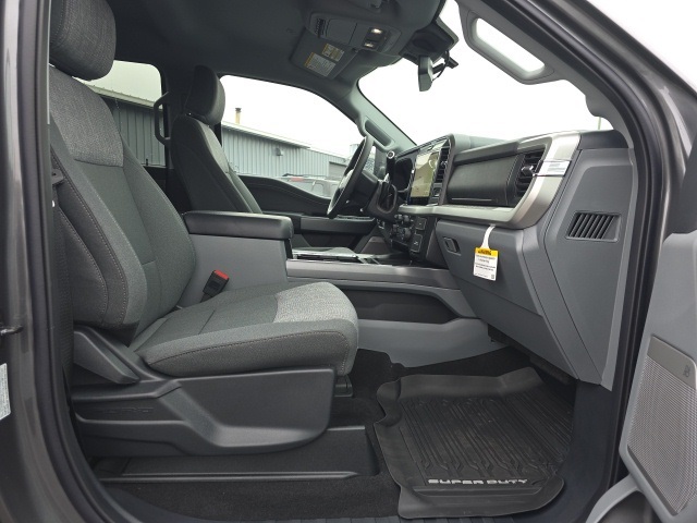2025 Ford F-350SD
